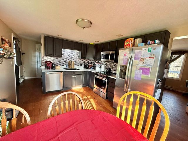 675 Berry Road, Howard, OH 43028
