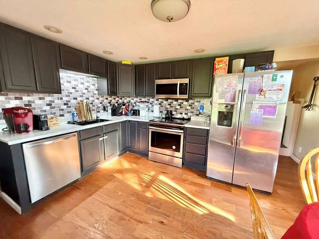 675 Berry Road, Howard, OH 43028