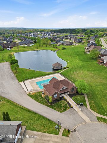301 Copper Creek Dr, Mt Washington, KY 40047
