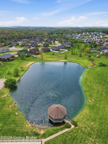 301 Copper Creek Dr, Mt Washington, KY 40047