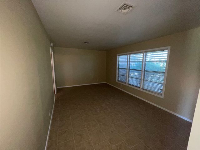 4210 Dolphin Pl, Corpus Christi, TX 78411