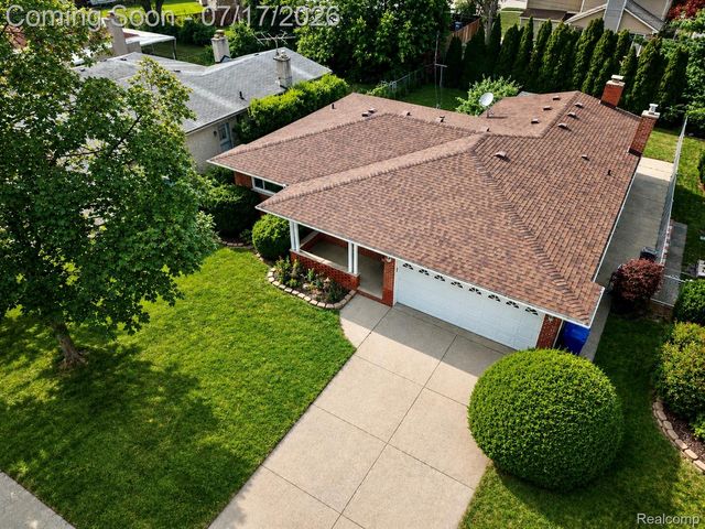 2253 BERNICE Avenue, Warren, MI 48091
