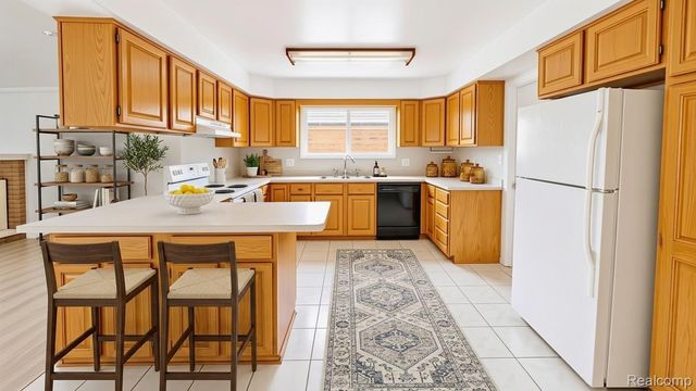 2253 BERNICE Avenue, Warren, MI 48091