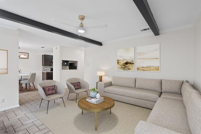 2907 Pearl ST 102, Austin, TX 78705