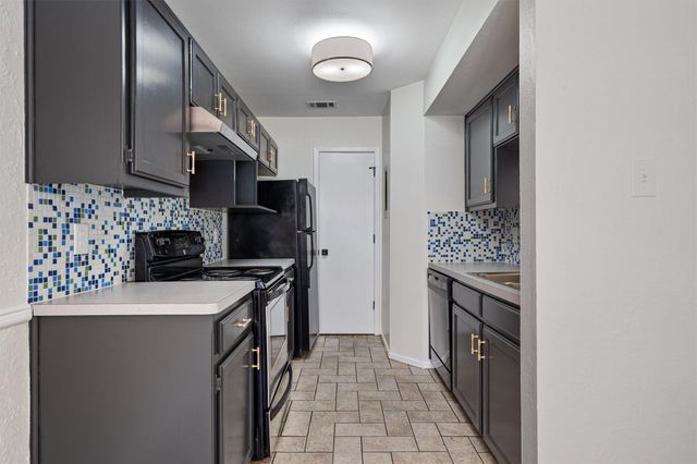 2907 Pearl ST 102, Austin, TX 78705