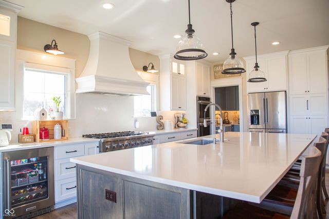 4264 Chapel Hill Court, Bargersville, IN 46106