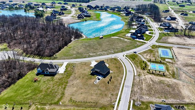 4264 Chapel Hill Court, Bargersville, IN 46106