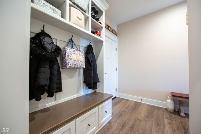 4264 Chapel Hill Court, Bargersville, IN 46106