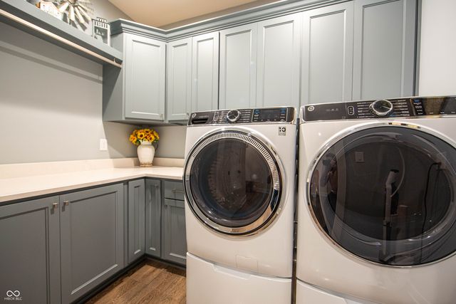 4264 Chapel Hill Court, Bargersville, IN 46106