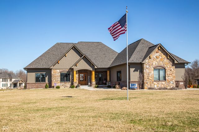 4264 Chapel Hill Court, Bargersville, IN 46106