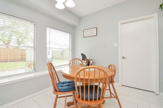 4614 Rainbow Run, Sugar Land, TX 77479