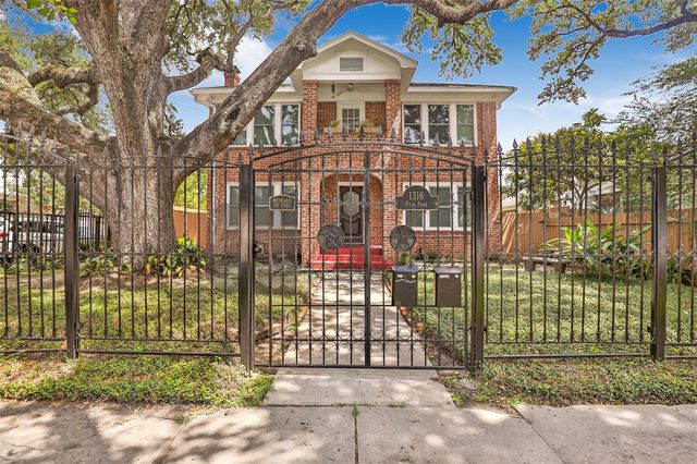 1316 Hyde Park Boulevard, Houston, TX 77006