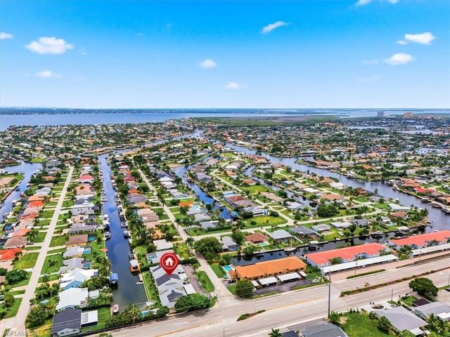 4805 Sorrento CT 106, Cape Coral, FL 33904