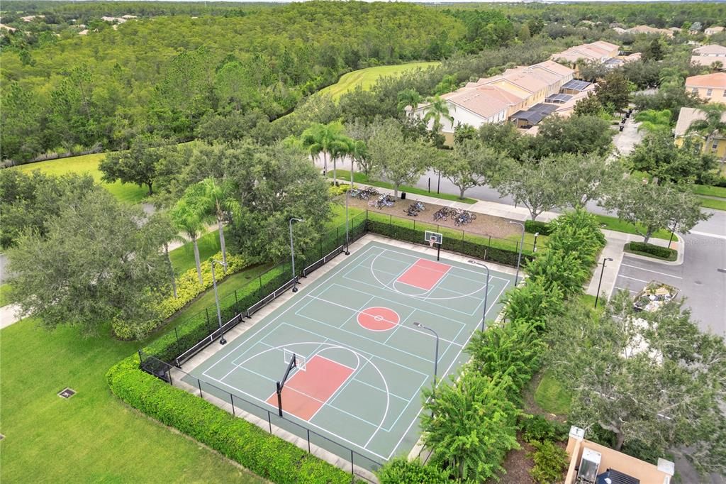 Image 43 of property listing at 11959 FIORE DRIVE, Orlando, FL 32827