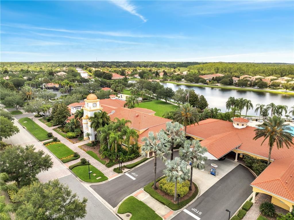 Image 48 of property listing at 11959 FIORE DRIVE, Orlando, FL 32827