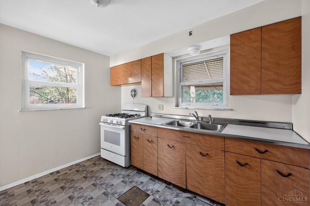 6633 Daly Road, Cincinnati, OH 45224
