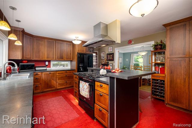 16460 Franklin Road, Northville, MI 48168