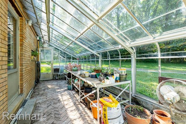 16460 Franklin Road, Northville, MI 48168
