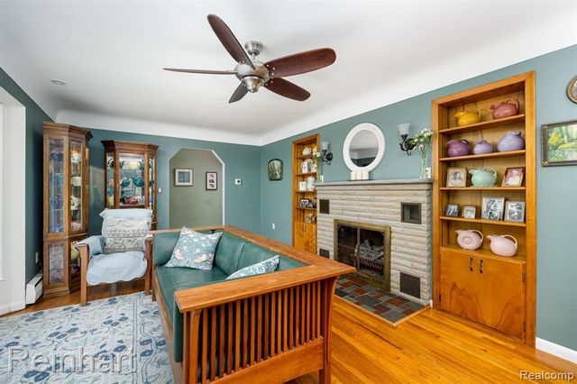 16460 Franklin Road, Northville, MI 48168
