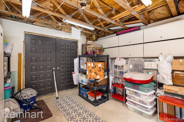 16460 Franklin Road, Northville, MI 48168