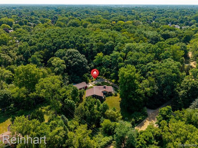 16460 Franklin Road, Northville, MI 48168