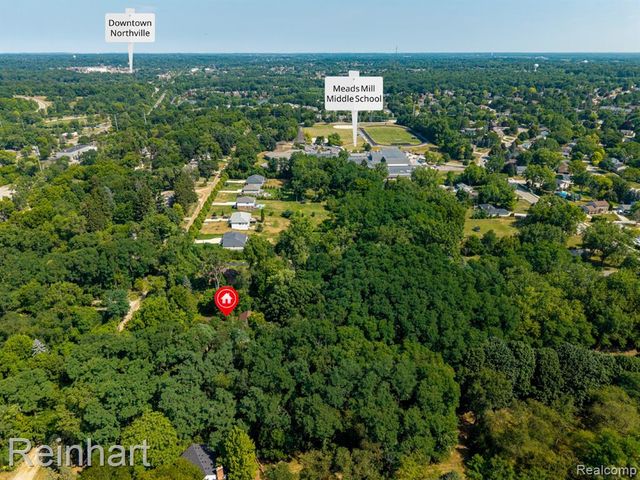 16460 Franklin Road, Northville, MI 48168