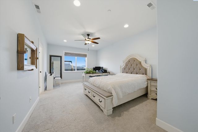 4235 Barbera St, Richland, WA 99352