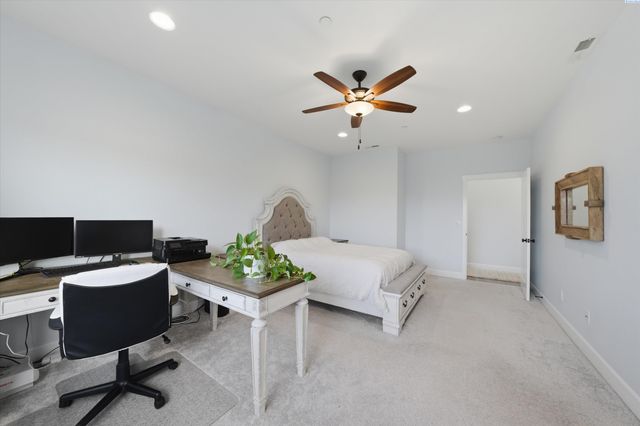 4235 Barbera St, Richland, WA 99352