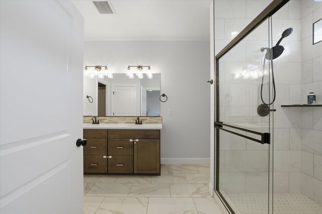 4235 Barbera St, Richland, WA 99352