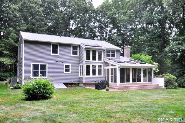 32 Tall Timbers Drive, Farmington, CT 06032