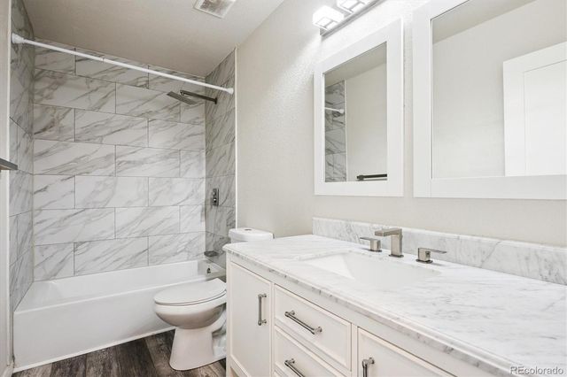 6094 S Kingston Circle S, Englewood, CO 80111