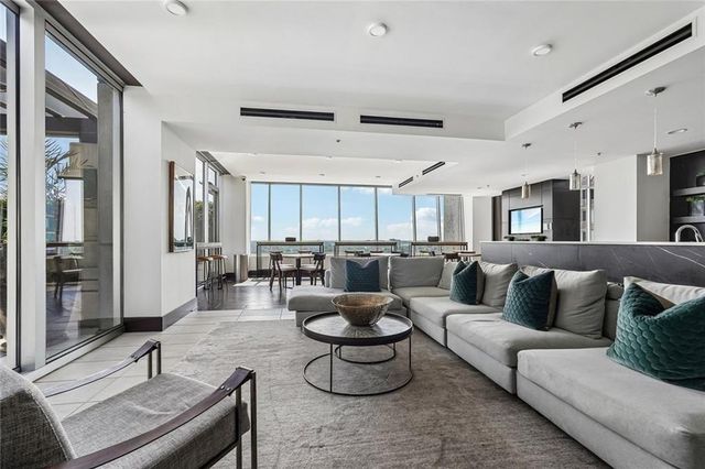 855 Peachtree Street NE 2902, Atlanta, GA 30308