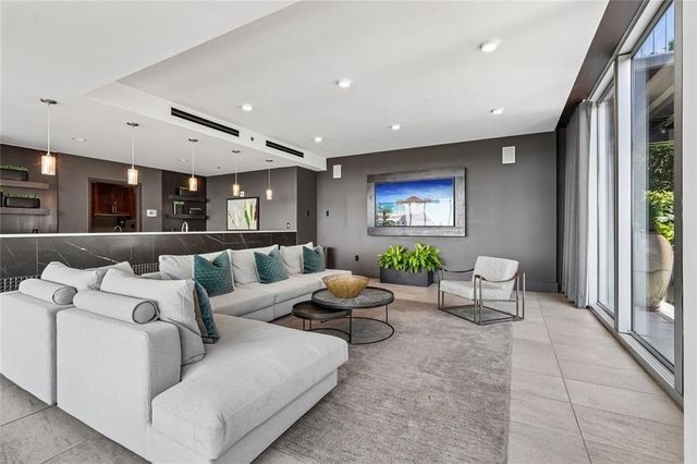 855 Peachtree Street NE 2902, Atlanta, GA 30308