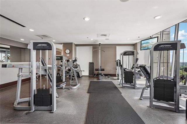 855 Peachtree Street NE 2902, Atlanta, GA 30308