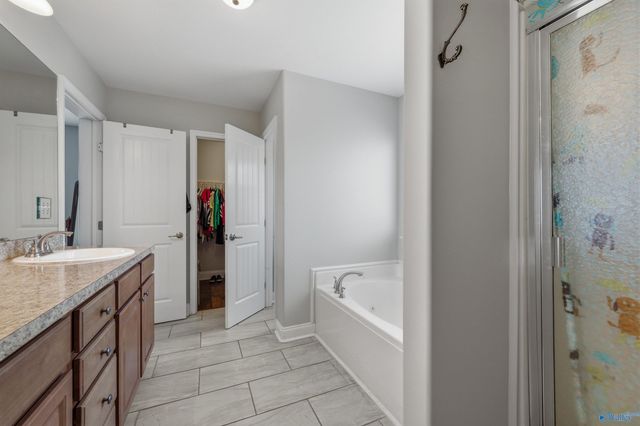 651 Summer Cove Circle NW, Madison, AL 35757