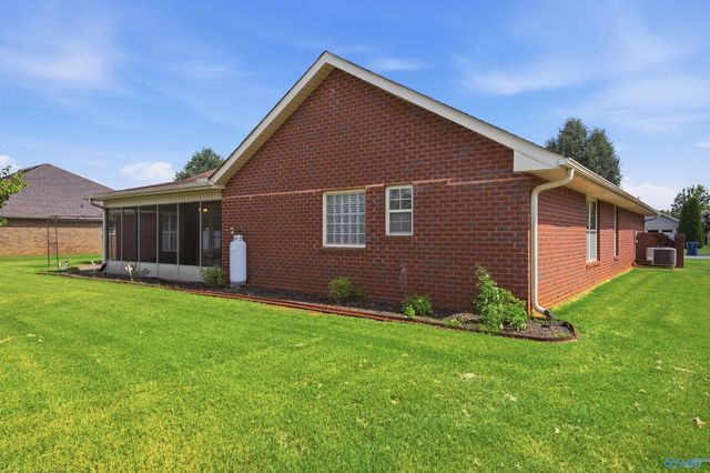 651 Summer Cove Circle NW, Madison, AL 35757