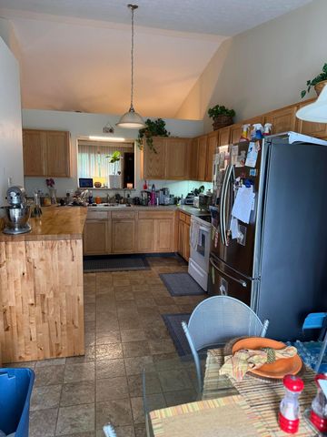 2581 Weeping Willow Court, Columbus, OH 43207