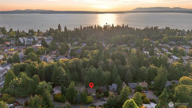 8701 29th Avenue NW, Seattle, WA 98117