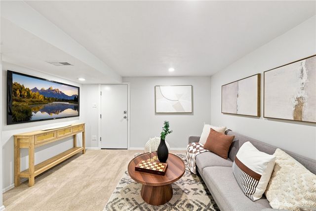 8701 29th Avenue NW, Seattle, WA 98117