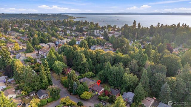 8701 29th Avenue NW, Seattle, WA 98117