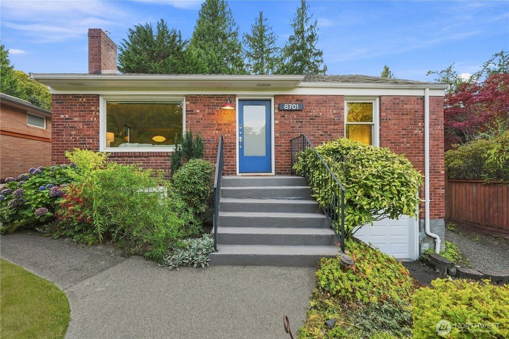 8701 29th Avenue NW, Seattle, WA 98117