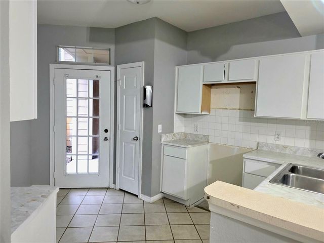 1101 VINTAGE VILLAGE LANE 110, Ocoee, FL 34761