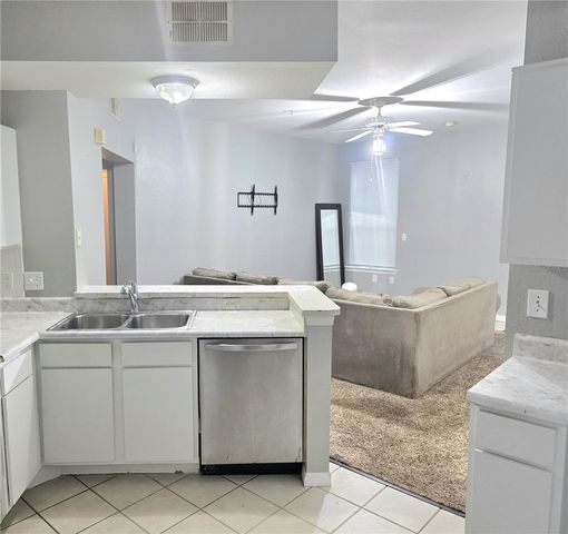 1101 VINTAGE VILLAGE LANE 110, Ocoee, FL 34761