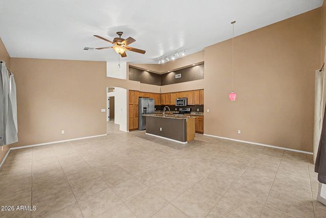 5438 W Bluefield Avenue, Glendale, AZ 85308