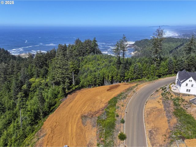 Ne Lillian Ln 3, Depoe Bay, OR 97341