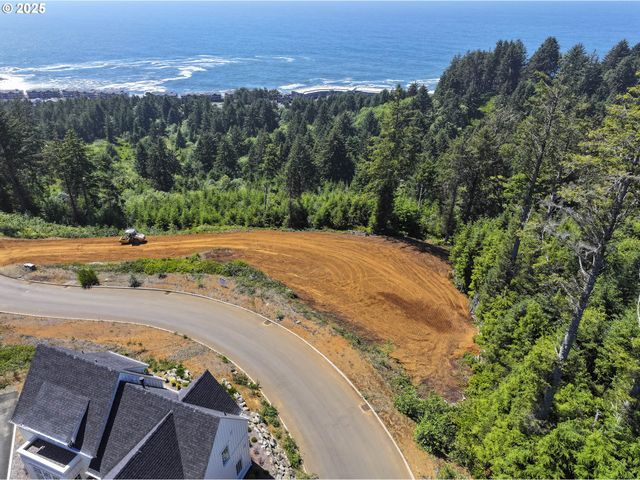 Ne Lillian Ln 3, Depoe Bay, OR 97341