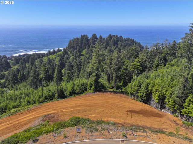 Ne Lillian Ln 3, Depoe Bay, OR 97341