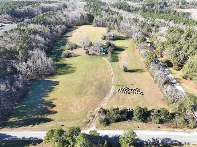 24685 Christanna Hwy, Alberta, VA 23821