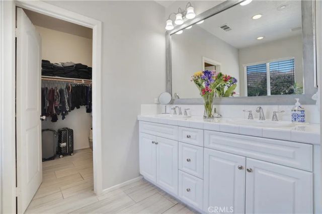 12179 Dewar Drive, Riverside, CA 92505