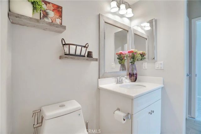 12179 Dewar Drive, Riverside, CA 92505